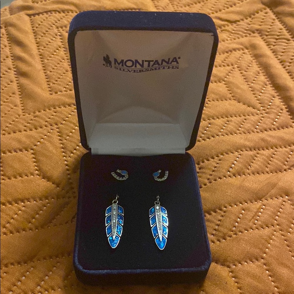 Montana Silversmiths Blue Feather and Horseshoe Earrings